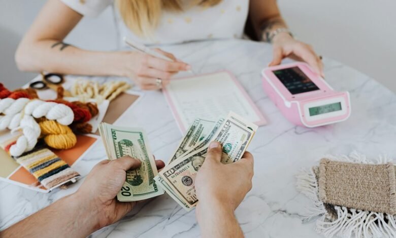 hybrid equity fund investment